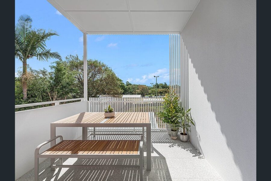2/598 Lower Bowen Tce New Farm , QLD 4005 Australia