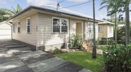 137 Ardoyne Road OXLEY , QLD 4075 