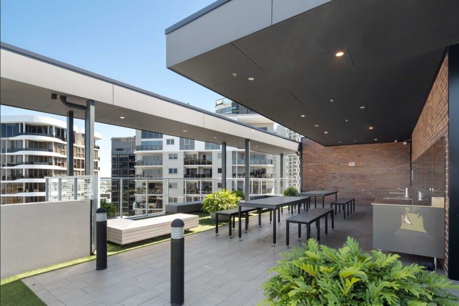 212/42 Wyandra St Newstead , QLD 4006 Australia