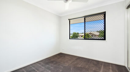 120 Lexey Cres Wakerley , QLD 4154 Australia