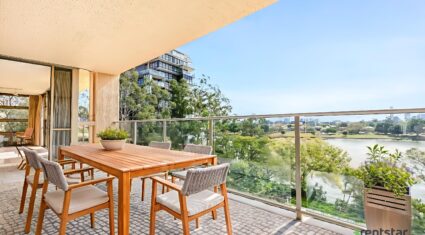 15/72 Sandford St St Lucia , QLD 4067 Australia