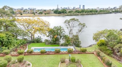 15/72 Sandford St St Lucia , QLD 4067 Australia