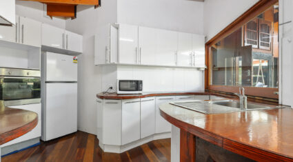 87 Venner Road Annerley , QLD 4103 Australia
