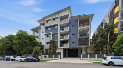9/11 Eton St Nundah , QLD 4012 Australia