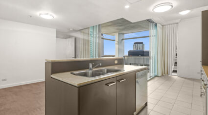 3304/151 George St Brisbane City , QLD 4000 Australia