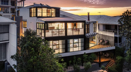 4/35 Tullylease Pl Chermside West , QLD 4032 Australia