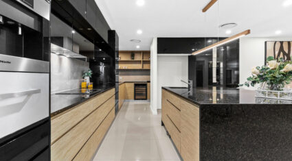 4/35 Tullylease Pl Chermside West , QLD 4032 Australia