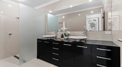 4/35 Tullylease Pl Chermside West , QLD 4032 Australia