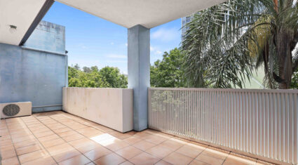 304/7 Sheehan St Milton , QLD 4064 