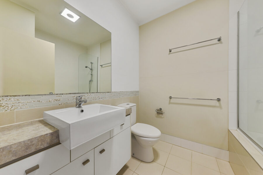 15/86 Pembroke Road Coorparoo , QLD 4151 
