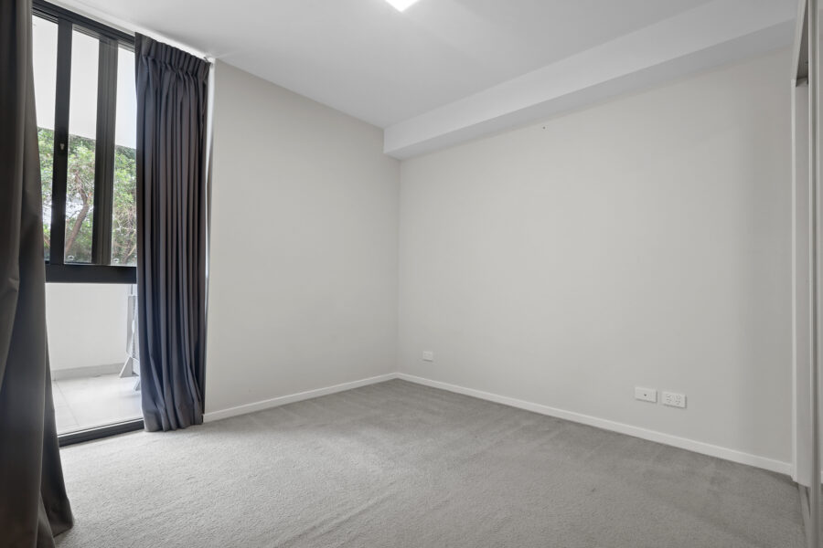 204/65 Depper St St Lucia , QLD 4067 Australia