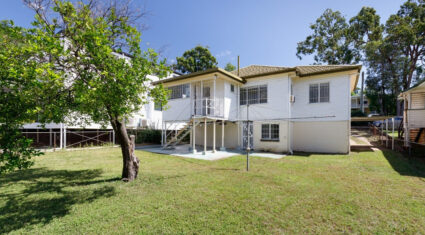 120 Dell Rd St Lucia , QLD 4067 