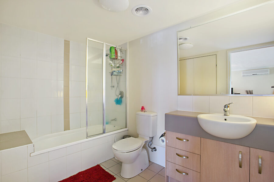 1/24 Oliver Street NUNDAH , QLD 4012 