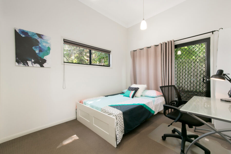 4/18 Highview Terrace St Lucia , QLD 4067 Australia
