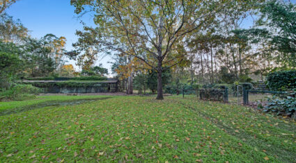 528 Mount Crosby Rd Anstead , QLD 4070 Australia