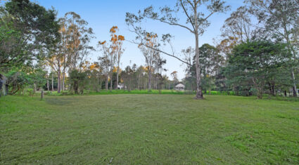 528 Mount Crosby Rd Anstead , QLD 4070 Australia