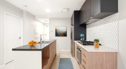 204/65 Depper St St Lucia , QLD 4067 Australia