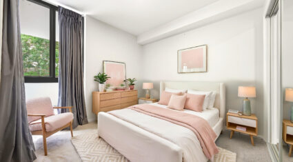 204/65 Depper St St Lucia , QLD 4067 Australia