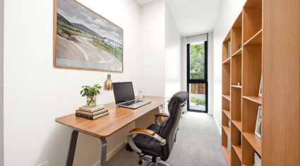 204/65 Depper St St Lucia , QLD 4067 Australia