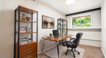 28 Gleason St McDowall , QLD 4053 Australia