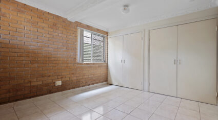 2/46 Carl Street Woolloongabba , QLD 4102 Australia