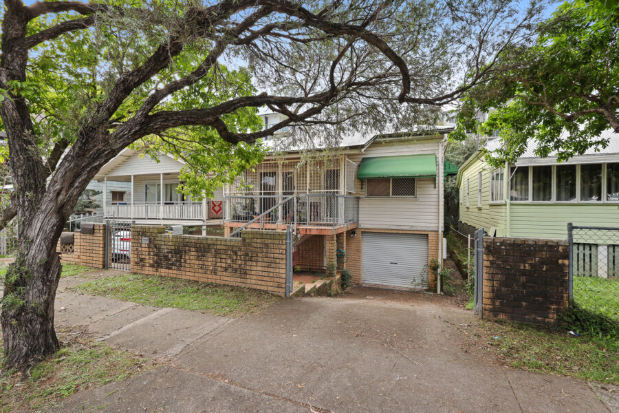 2/46 Carl Street Woolloongabba , QLD 4102 Australia