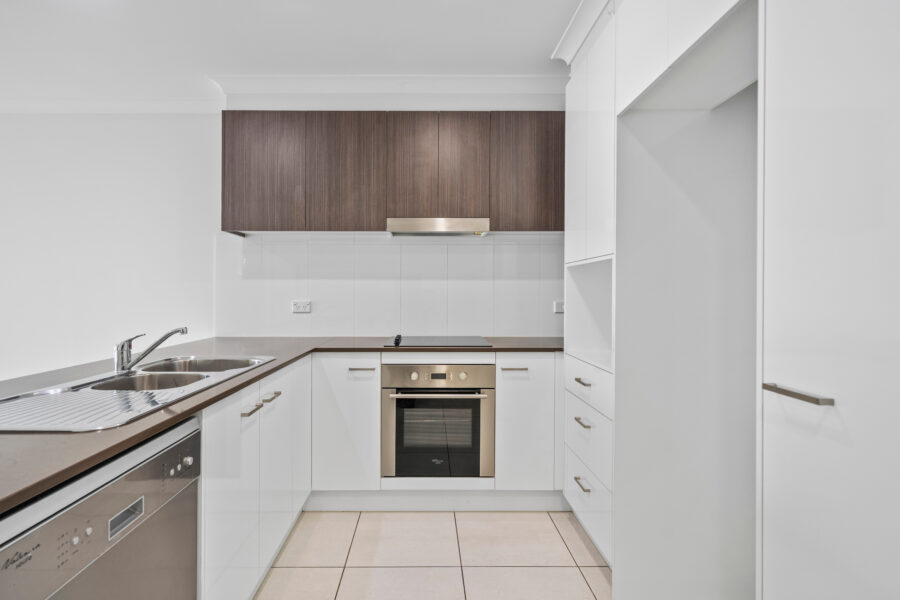 1/9 Bombery Street Cannon Hill , QLD 4170 Ca