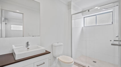 1/9 Bombery Street Cannon Hill , QLD 4170 Ca