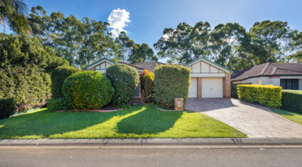 17 Accolade Pl Carseldine , QLD 4034 Ca