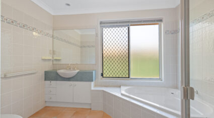 17 Accolade Pl Carseldine , QLD 4034 Ca