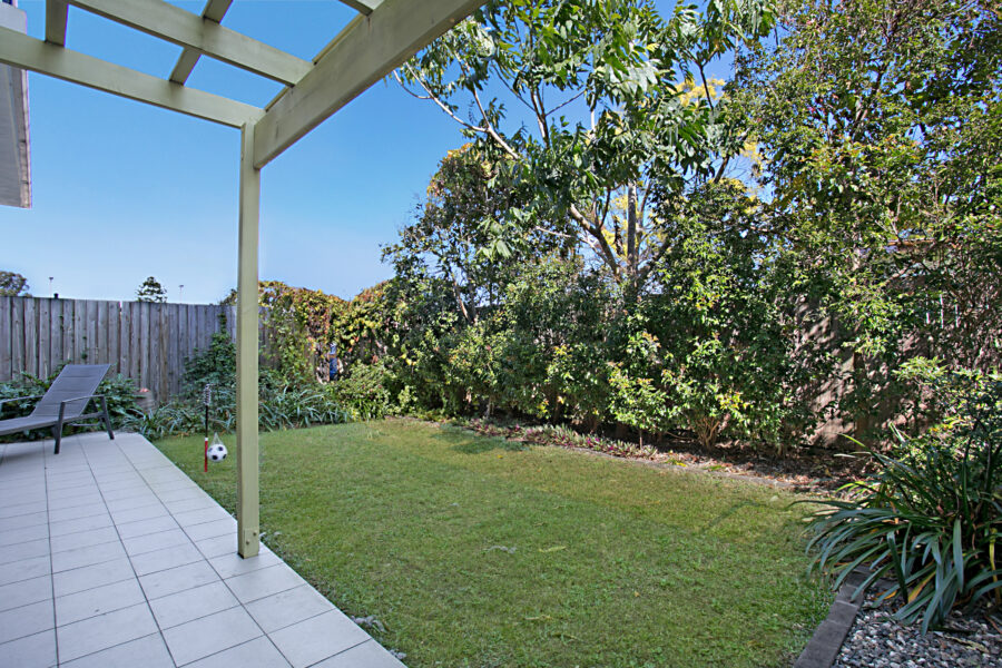 1/24 Oliver Street NUNDAH , QLD 4012