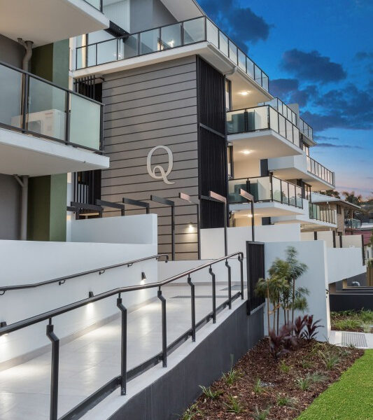 204/65 Depper St St Lucia , QLD 4067 Australia