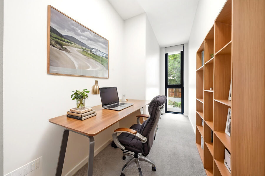204/65 Depper St St Lucia , QLD 4067 Australia