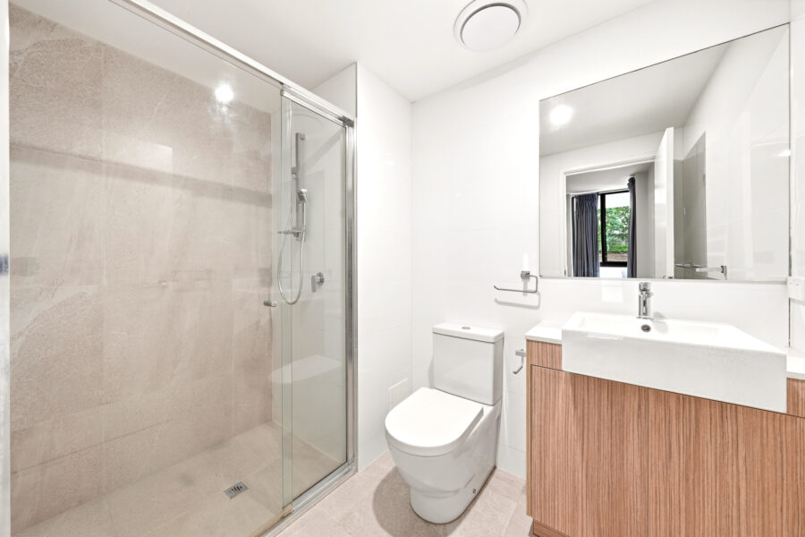 204/65 Depper St St Lucia , QLD 4067 Australia