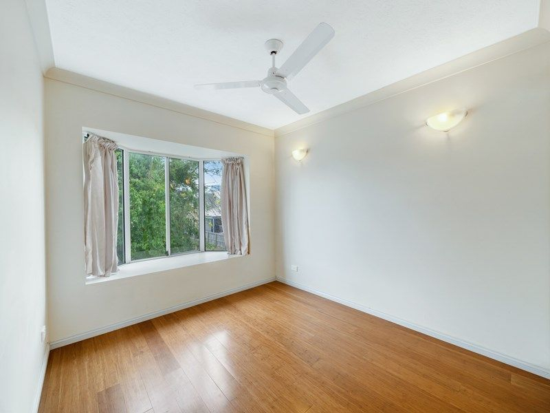 4/11 Cadell St Toowong , QLD 4066 Australia