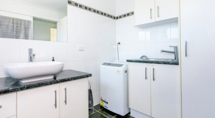 9/37 Cadell St Toowong , QLD 4066 Australia