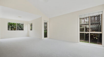 8 Deborah Place Westlake , QLD 4074