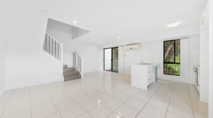 4/11 Green Street Booval , QLD 4304 