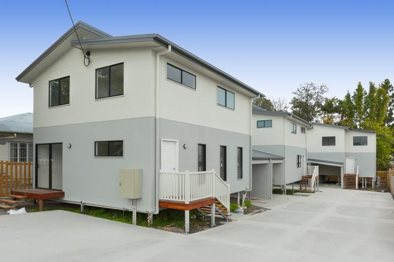 4/11 Green Street Booval , QLD 4304 