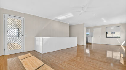 33 Oomoo St Buddina , QLD 4575 Australia