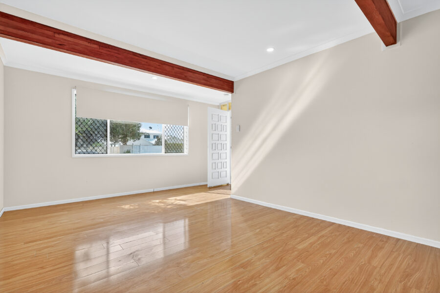 33 Oomoo St Buddina , QLD 4575 Australia