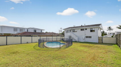33 Oomoo St Buddina , QLD 4575 Australia