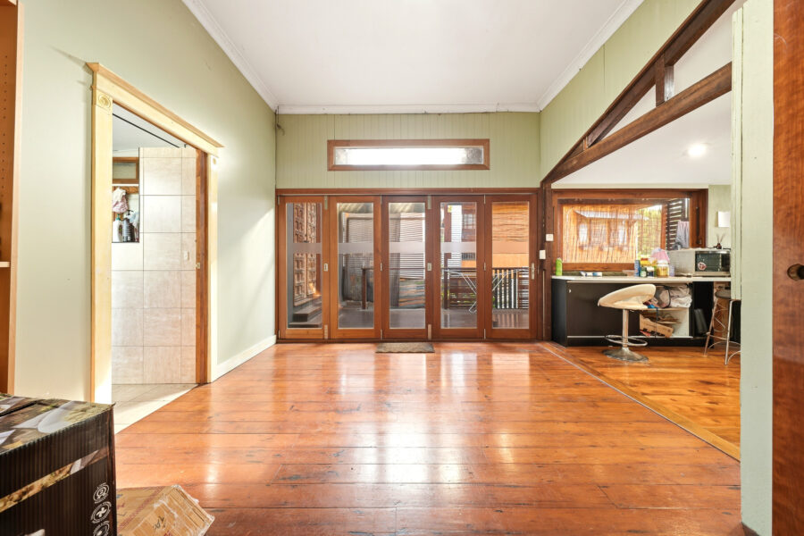 Room 5 - 87 Venner Rd Annerley , QLD 4103 Australia