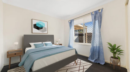 4 Hermitage Pl Forest Lake , QLD 4078 Australia