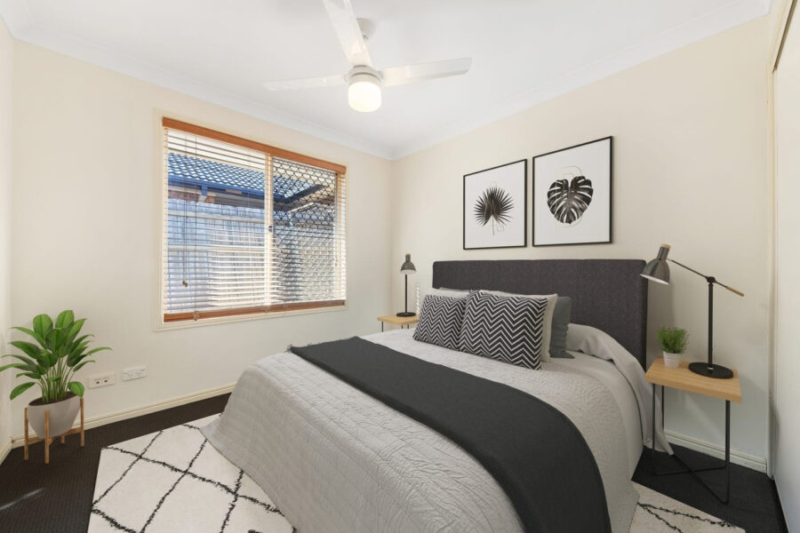 4 Hermitage Pl Forest Lake , QLD 4078 Australia