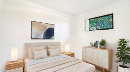 5/4 Conoble Court Eagleby , QLD 4207 Australia