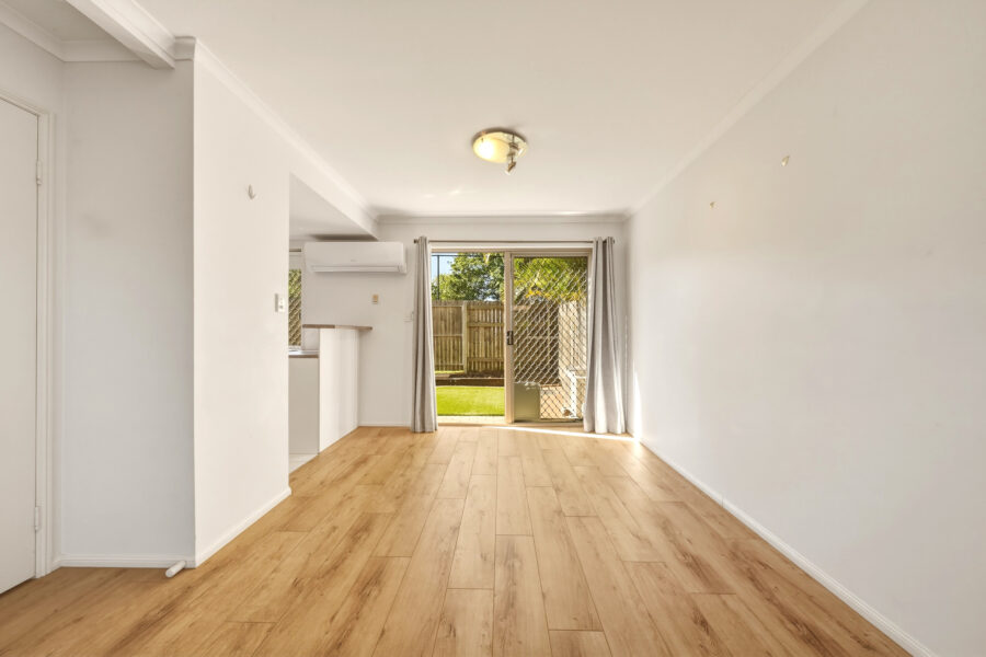 7/32 Tomkins Rd Riverhills , QLD 4074 Australia