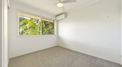 7/32 Tomkins Rd Riverhills , QLD 4074 Australia