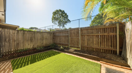 7/32 Tomkins Rd Riverhills , QLD 4074 Australia