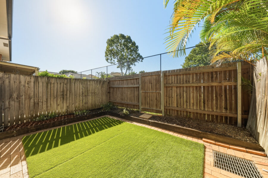 7/32 Tomkins Rd Riverhills , QLD 4074 Australia
